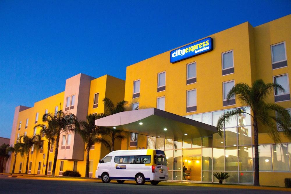 City Express Tepotzotlán Exteriér fotografie